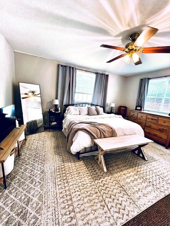 521 Walnut, BYRON, Illinois 61010, ,3 - 4 Units,For Sale,Walnut,202507163