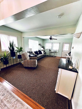 521 Walnut, BYRON, Illinois 61010, ,3 - 4 Units,For Sale,Walnut,202507163