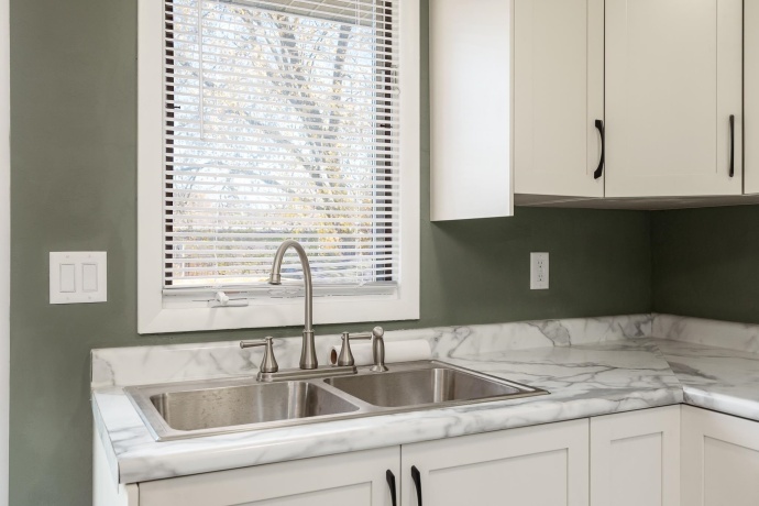 4749 Winford, LOVES PARK, Illinois 61111, 3 Bedrooms Bedrooms, ,1 BathroomBathrooms,House,For Sale,Winford,202506965