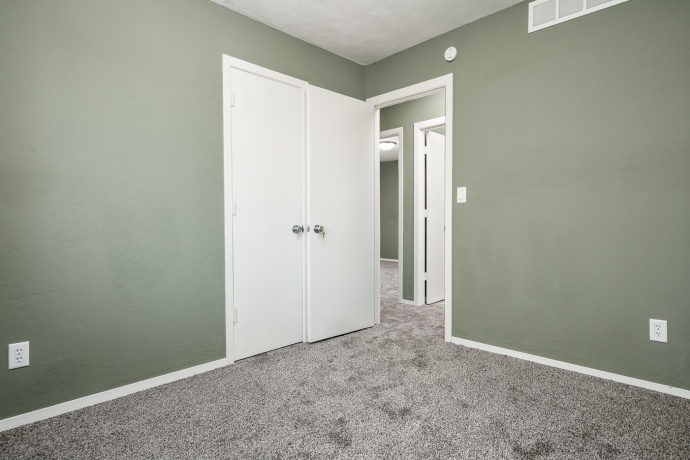 4749 Winford, LOVES PARK, Illinois 61111, 3 Bedrooms Bedrooms, ,1 BathroomBathrooms,House,For Sale,Winford,202506965