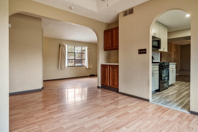 10713 BANYAN, MACHESNEY PARK, Illinois 61115, 3 Bedrooms Bedrooms, ,2 BathroomsBathrooms,House,For Sale,BANYAN,202507165