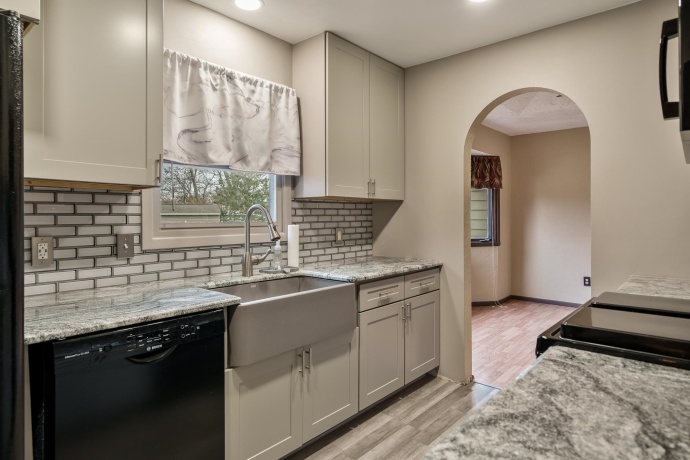 10713 BANYAN, MACHESNEY PARK, Illinois 61115, 3 Bedrooms Bedrooms, ,2 BathroomsBathrooms,House,For Sale,BANYAN,202507165