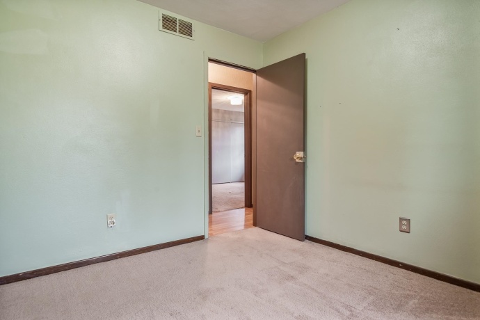 10713 BANYAN, MACHESNEY PARK, Illinois 61115, 3 Bedrooms Bedrooms, ,2 BathroomsBathrooms,House,For Sale,BANYAN,202507165