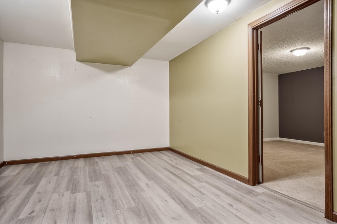 10713 BANYAN, MACHESNEY PARK, Illinois 61115, 3 Bedrooms Bedrooms, ,2 BathroomsBathrooms,House,For Sale,BANYAN,202507165