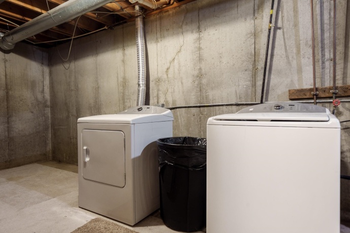 10713 BANYAN, MACHESNEY PARK, Illinois 61115, 3 Bedrooms Bedrooms, ,2 BathroomsBathrooms,House,For Sale,BANYAN,202507165