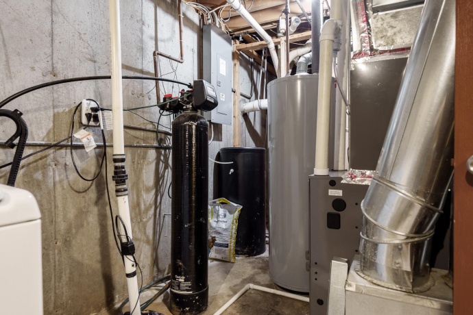 10713 BANYAN, MACHESNEY PARK, Illinois 61115, 3 Bedrooms Bedrooms, ,2 BathroomsBathrooms,House,For Sale,BANYAN,202507165