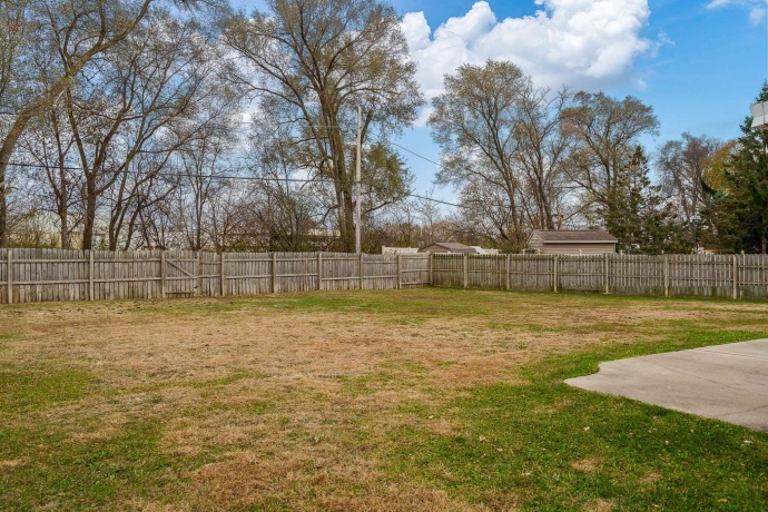 10713 BANYAN, MACHESNEY PARK, Illinois 61115, 3 Bedrooms Bedrooms, ,2 BathroomsBathrooms,House,For Sale,BANYAN,202507165