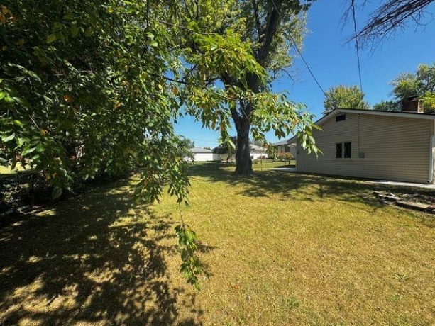 4016 Dempster Avenue, ROCKFORD, Illinois 61108, 3 Bedrooms Bedrooms, ,2 BathroomsBathrooms,House,For Sale,Dempster Avenue,202507171