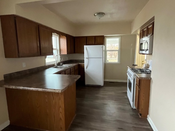 508 Grand, LOVES PARK, Illinois 61111, 3 Bedrooms Bedrooms, ,1 BathroomBathrooms,House,For Sale,Grand,202507172