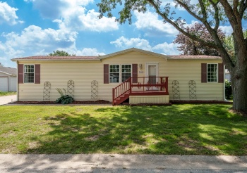 5381 EBONYWOOD, ROSCOE, Illinois 61073, 3 Bedrooms Bedrooms, ,2 BathroomsBathrooms,House,For Sale,EBONYWOOD,202505040