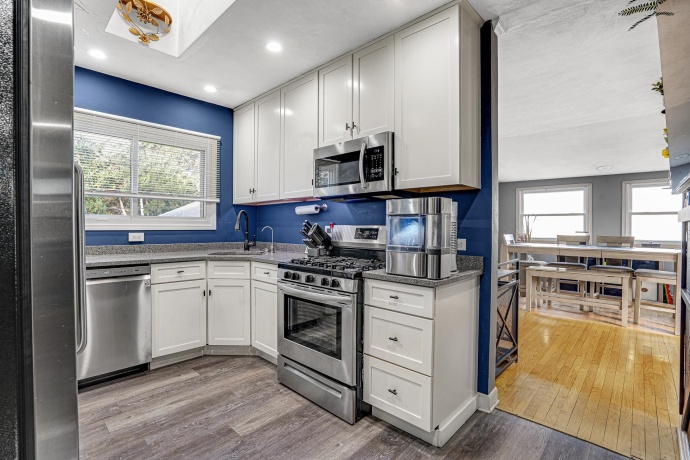 4212 pinecrest, ROCKFORD, Illinois 61107, 3 Bedrooms Bedrooms, ,2 BathroomsBathrooms,House,For Sale,pinecrest,202507174