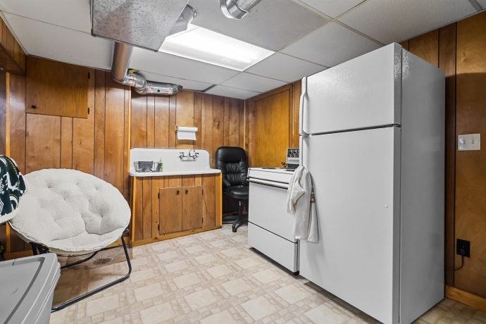 108 Grove, POPLAR GROVE, Illinois 61065, 3 Bedrooms Bedrooms, ,2 BathroomsBathrooms,House,For Sale,Grove,202507175