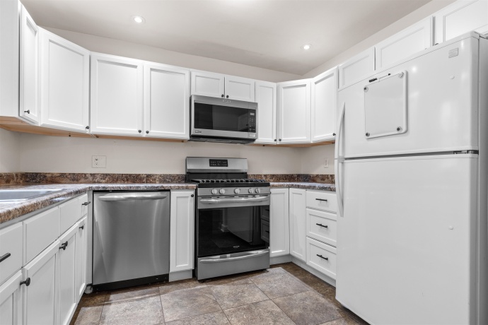 1707 Sexton, ROCKFORD, Illinois 61108, 2 Bedrooms Bedrooms, ,1 BathroomBathrooms,House,For Sale,Sexton,202507181