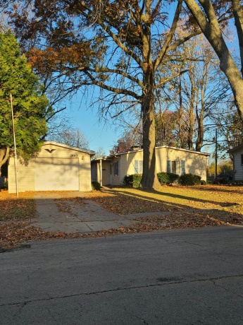 3912 latham, ROCKFORD, Illinois 61103, 3 Bedrooms Bedrooms, ,1 BathroomBathrooms,House,For Sale,latham,202507182