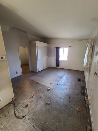 3912 latham, ROCKFORD, Illinois 61103, 3 Bedrooms Bedrooms, ,1 BathroomBathrooms,House,For Sale,latham,202507182