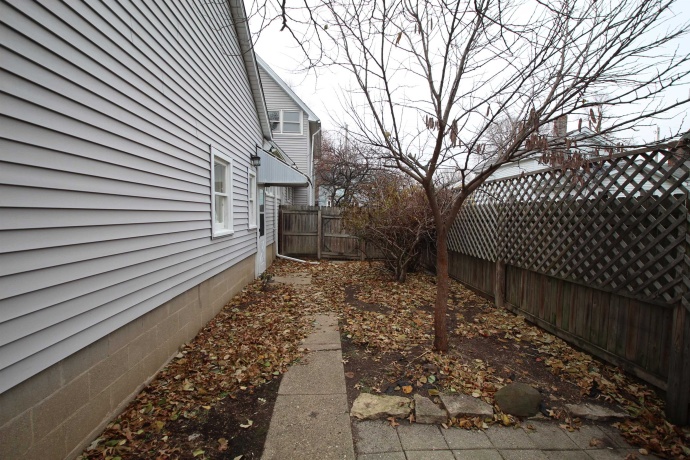 155 BURGESS, BELVIDERE, Illinois 61008, 4 Bedrooms Bedrooms, ,2 BathroomsBathrooms,House,For Sale,BURGESS,202507183