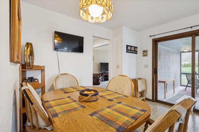 4761 HUXLEY, ROCKFORD, Illinois 61101, 4 Bedrooms Bedrooms, ,3 BathroomsBathrooms,House,For Sale,HUXLEY,202507184