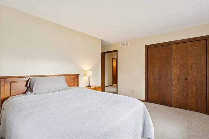 4761 HUXLEY, ROCKFORD, Illinois 61101, 4 Bedrooms Bedrooms, ,3 BathroomsBathrooms,House,For Sale,HUXLEY,202507184