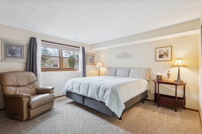 4761 HUXLEY, ROCKFORD, Illinois 61101, 4 Bedrooms Bedrooms, ,3 BathroomsBathrooms,House,For Sale,HUXLEY,202507184