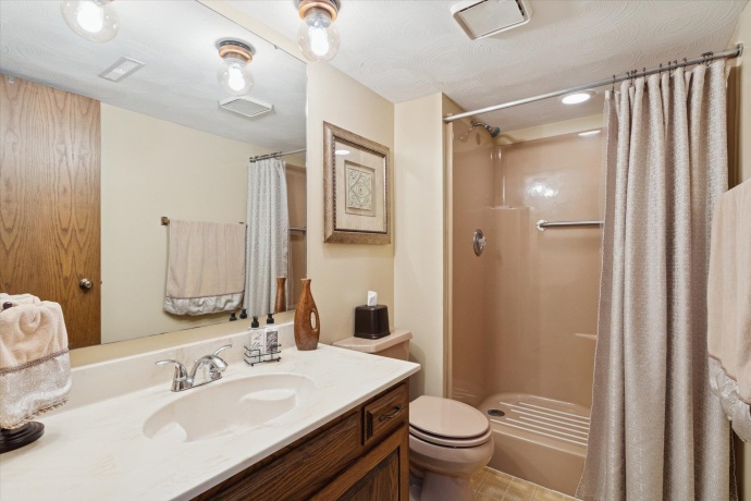 4761 HUXLEY, ROCKFORD, Illinois 61101, 4 Bedrooms Bedrooms, ,3 BathroomsBathrooms,House,For Sale,HUXLEY,202507184