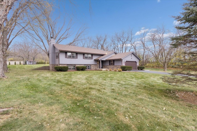 4761 HUXLEY, ROCKFORD, Illinois 61101, 4 Bedrooms Bedrooms, ,3 BathroomsBathrooms,House,For Sale,HUXLEY,202507184