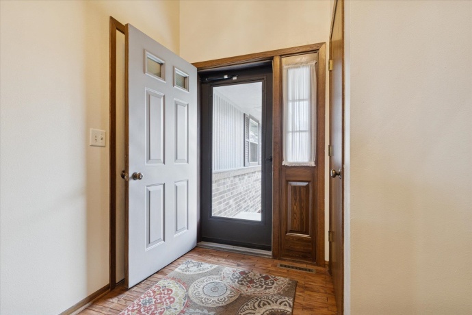 4761 HUXLEY, ROCKFORD, Illinois 61101, 4 Bedrooms Bedrooms, ,3 BathroomsBathrooms,House,For Sale,HUXLEY,202507184