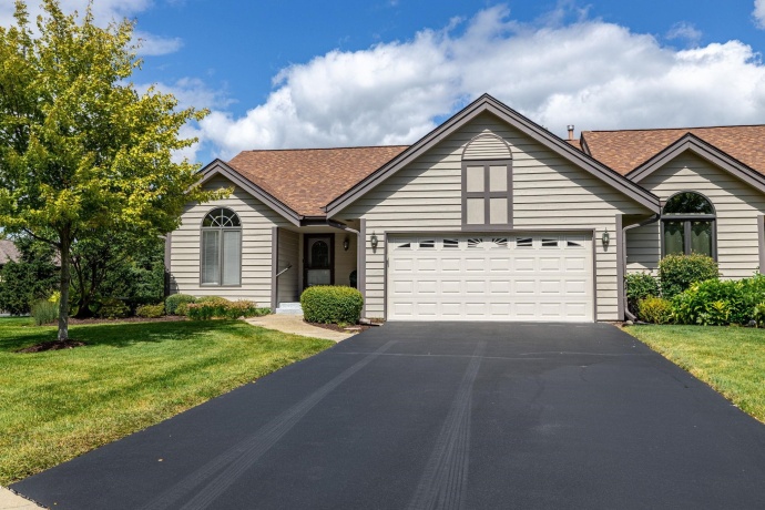 6116 Palo Verde, ROCKFORD, Illinois 61114, 3 Bedrooms Bedrooms, ,3 BathroomsBathrooms,Condominium,For Sale,Palo Verde,202506013