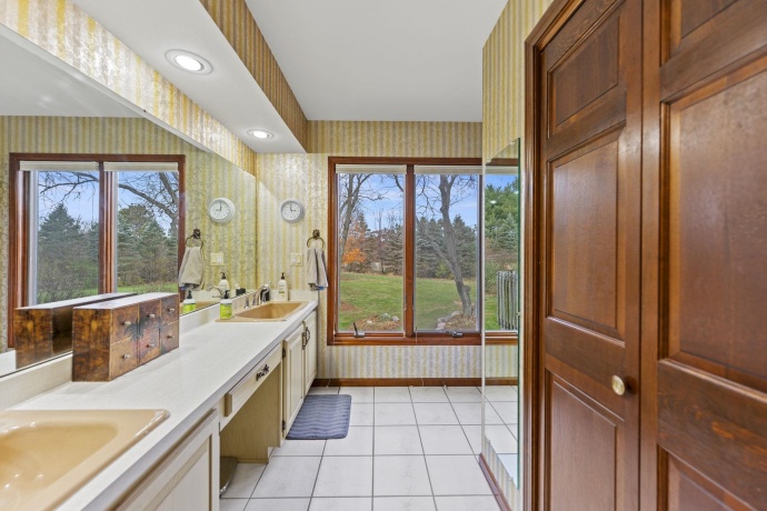 1628 Riverside, BELVIDERE, Illinois 61008, 3 Bedrooms Bedrooms, ,3 BathroomsBathrooms,House,For Sale,Riverside,202507186