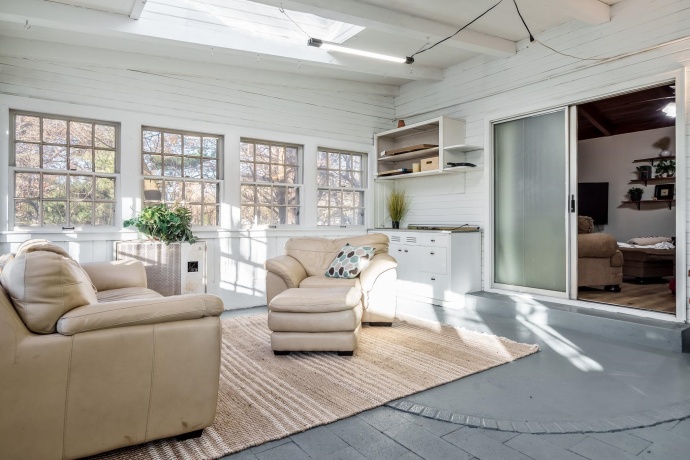 1603 Log Cabin, ROCKFORD, Illinois 61108, 2 Bedrooms Bedrooms, ,1 BathroomBathrooms,House,For Sale,Log Cabin,202507187