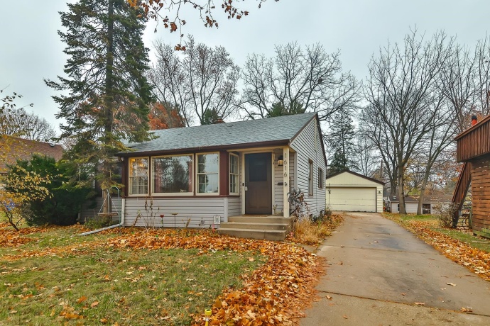 1616 26th, ROCKFORD, Illinois 61108, 3 Bedrooms Bedrooms, ,1 BathroomBathrooms,House,For Sale,26th,202507188