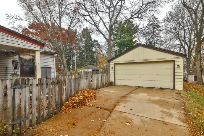 1616 26th, ROCKFORD, Illinois 61108, 3 Bedrooms Bedrooms, ,1 BathroomBathrooms,House,For Sale,26th,202507188