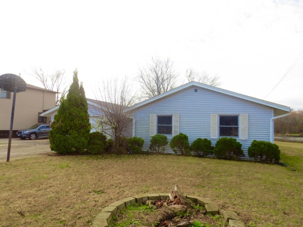 8326 Shore, MACHESNEY PARK, Illinois 61115, 3 Bedrooms Bedrooms, ,1 BathroomBathrooms,House,For Sale,Shore,202507189