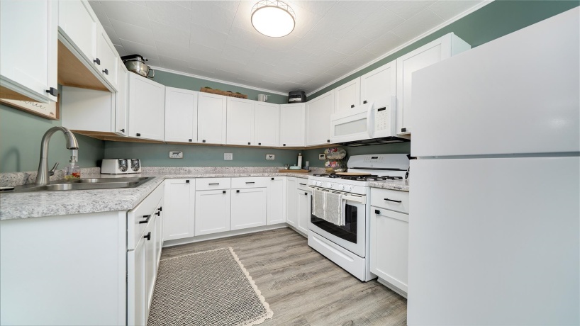 213 4th, OREGON, Illinois 61061, ,3 - 4 Units,For Sale,4th,202506097