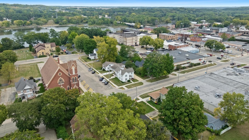 213 4th, OREGON, Illinois 61061, ,3 - 4 Units,For Sale,4th,202506097