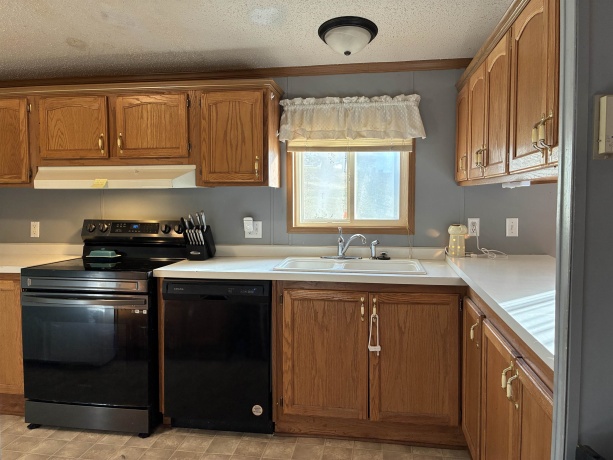 820 Dewhurst, MOUNT CARROLL, Illinois 61053, 3 Bedrooms Bedrooms, ,2 BathroomsBathrooms,House,For Sale,Dewhurst,202507193