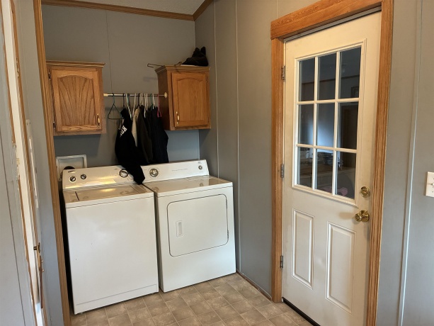 820 Dewhurst, MOUNT CARROLL, Illinois 61053, 3 Bedrooms Bedrooms, ,2 BathroomsBathrooms,House,For Sale,Dewhurst,202507193