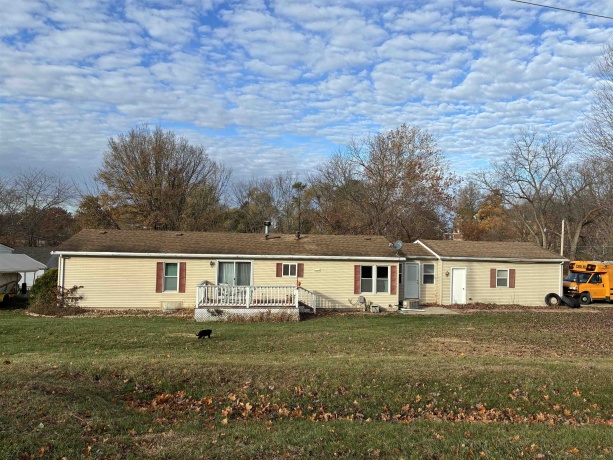 820 Dewhurst, MOUNT CARROLL, Illinois 61053, 3 Bedrooms Bedrooms, ,2 BathroomsBathrooms,House,For Sale,Dewhurst,202507193