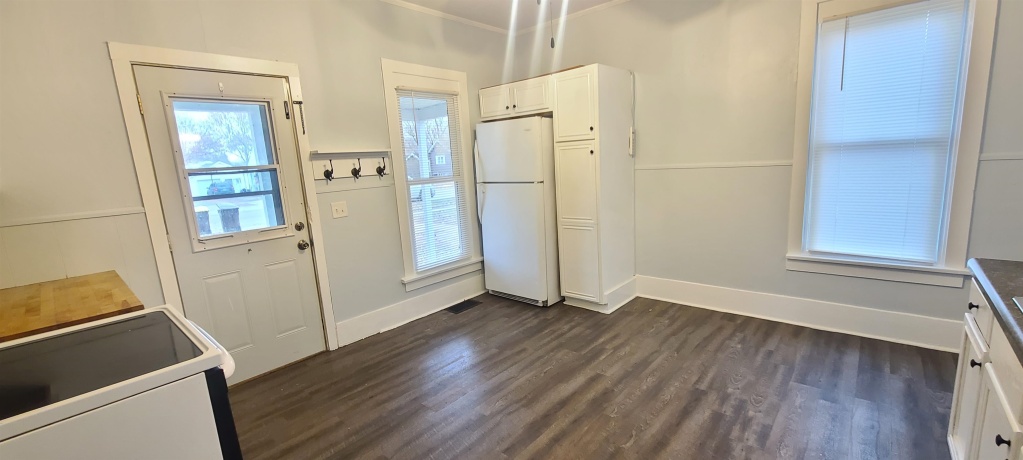 804 4th, OREGON, Illinois 61061, 3 Bedrooms Bedrooms, ,1 BathroomBathrooms,House,For Sale,4th,202507196