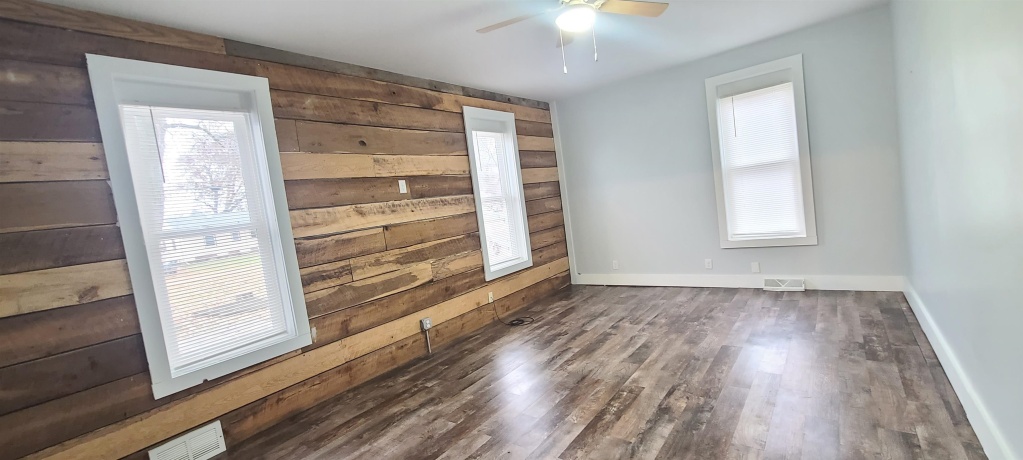 804 4th, OREGON, Illinois 61061, 3 Bedrooms Bedrooms, ,1 BathroomBathrooms,House,For Sale,4th,202507196