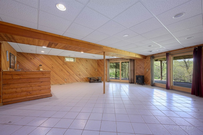 9 Oakmont, GALENA, Illinois 61036, 4 Bedrooms Bedrooms, ,2 BathroomsBathrooms,House,For Sale,Oakmont,202502539