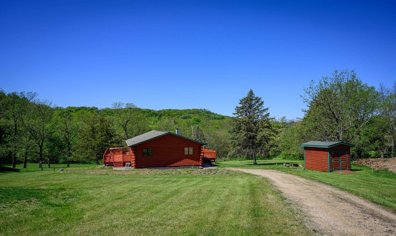 9 Oakmont, GALENA, Illinois 61036, 4 Bedrooms Bedrooms, ,2 BathroomsBathrooms,House,For Sale,Oakmont,202502539