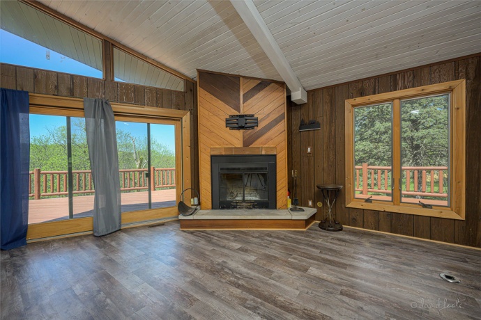 9 Oakmont, GALENA, Illinois 61036, 4 Bedrooms Bedrooms, ,2 BathroomsBathrooms,House,For Sale,Oakmont,202502539