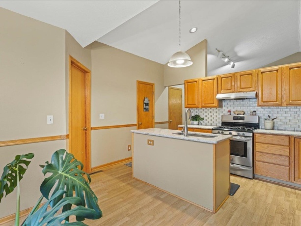 919 Gregory, WINNEBAGO, Illinois 61088, 4 Bedrooms Bedrooms, ,3 BathroomsBathrooms,House,For Sale,Gregory,202507201