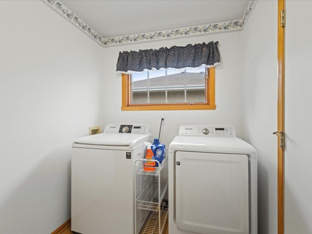 919 Gregory, WINNEBAGO, Illinois 61088, 4 Bedrooms Bedrooms, ,3 BathroomsBathrooms,House,For Sale,Gregory,202507201