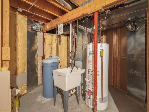 919 Gregory, WINNEBAGO, Illinois 61088, 4 Bedrooms Bedrooms, ,3 BathroomsBathrooms,House,For Sale,Gregory,202507201