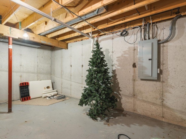 919 Gregory, WINNEBAGO, Illinois 61088, 4 Bedrooms Bedrooms, ,3 BathroomsBathrooms,House,For Sale,Gregory,202507201