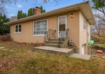 912 King, ROCKFORD, Illinois 61103, 3 Bedrooms Bedrooms, ,2 BathroomsBathrooms,House,For Sale,King,202507202