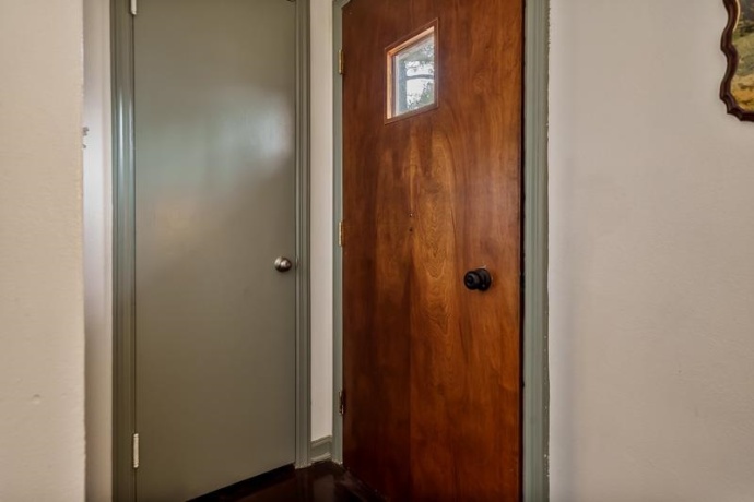 912 King, ROCKFORD, Illinois 61103, 3 Bedrooms Bedrooms, ,2 BathroomsBathrooms,House,For Sale,King,202507202