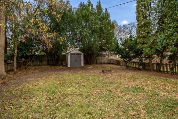 912 King, ROCKFORD, Illinois 61103, 3 Bedrooms Bedrooms, ,2 BathroomsBathrooms,House,For Sale,King,202507202