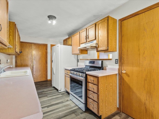 5634-5638 Elaine, ROCKFORD, Illinois 61108, ,2 Units,For Sale,Elaine,202507205